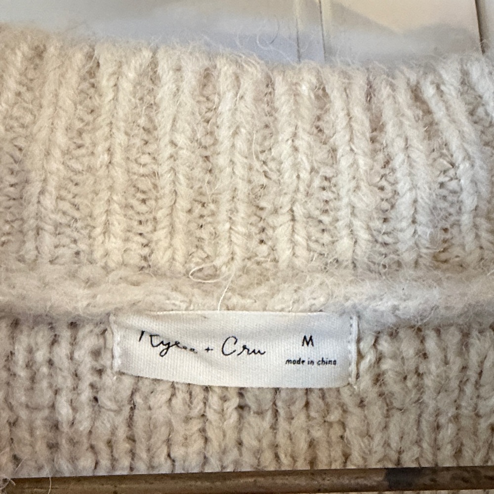 Rylee + Cru Cream Textured Sweater size M - Picture 4 of 7